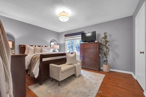 Photo 13 at 1182 Cedarcroft Crescent, Liverpool, Pickering