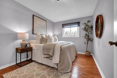 Photo 19 at 1182 Cedarcroft Crescent, Liverpool, Pickering