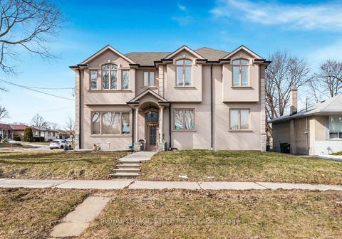 Photo 1 at 6 Griggsden Avenue, Humber Heights, Toronto