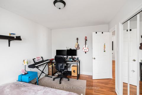 Photo 21 at 6 Griggsden Avenue, Humber Heights, Toronto