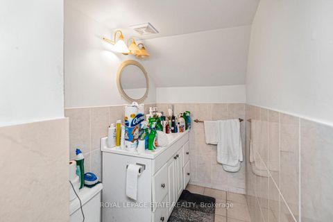 Photo 38 at 6 Griggsden Avenue, Humber Heights, Toronto