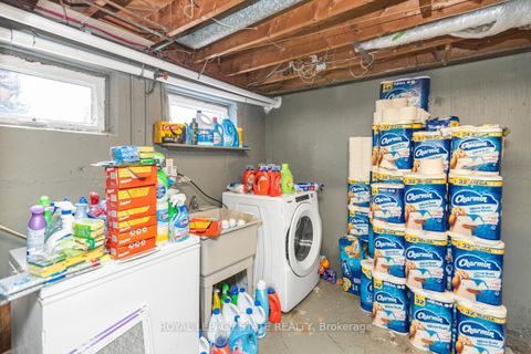 Photo 40 at 6 Griggsden Avenue, Humber Heights, Toronto