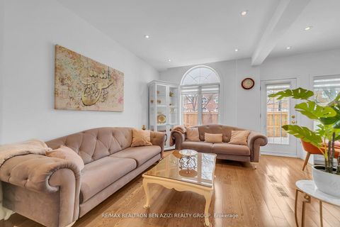 Photo 9 at 5 - 190 Harding Boulevard W, North Richvale, Richmond Hill