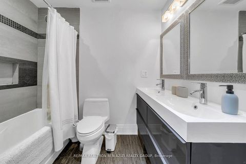 Photo 35 at 5 - 190 Harding Boulevard W, North Richvale, Richmond Hill