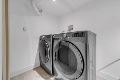 Photo 36 at 5 - 190 Harding Boulevard W, North Richvale, Richmond Hill