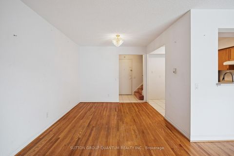 Photo 14 at 119 Omni Drive, Bendale, Toronto
