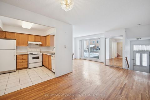 Photo 16 at 119 Omni Drive, Bendale, Toronto