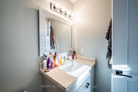 Photo 18 at 20 - 5 Stonehart Lane, East Bayfield, Barrie