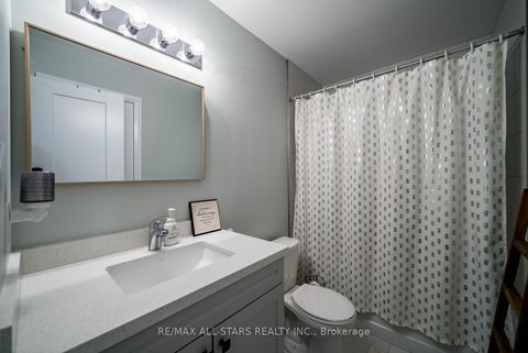 Photo 19 at 20 - 5 Stonehart Lane, East Bayfield, Barrie