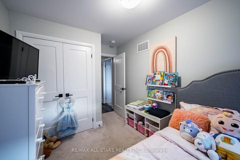 Photo 21 at 20 - 5 Stonehart Lane, East Bayfield, Barrie