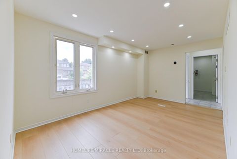 Photo 3 at 40 Blair Crescent, Grove East, Barrie