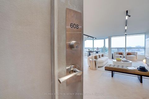 Photo 1 at 608 - 1 Clark Avenue W, Yorkhill, Vaughan