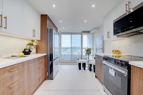 Photo 25 at 608 - 1 Clark Avenue W, Yorkhill, Vaughan