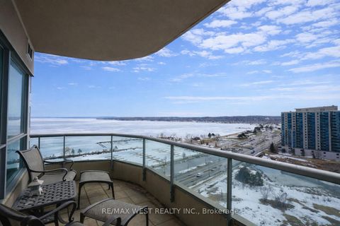 Photo 7 at PH1 1 - 2 Toronto Street, City Centre, Barrie