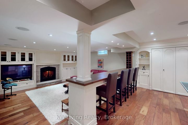 Photo 34 at 24 Highview Crescent, Bayview Hill, Richmond Hill