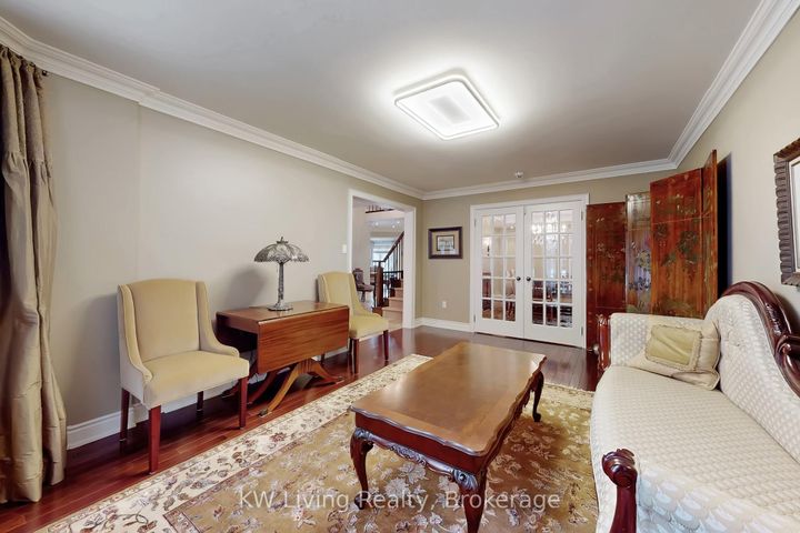 Photo 40 at 24 Highview Crescent, Bayview Hill, Richmond Hill