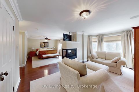 Photo 25 at 24 Highview Crescent, Bayview Hill, Richmond Hill