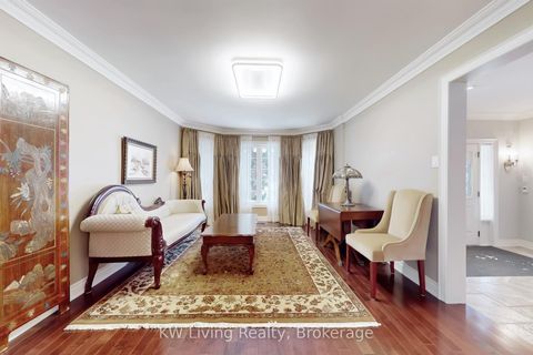 Photo 39 at 24 Highview Crescent, Bayview Hill, Richmond Hill