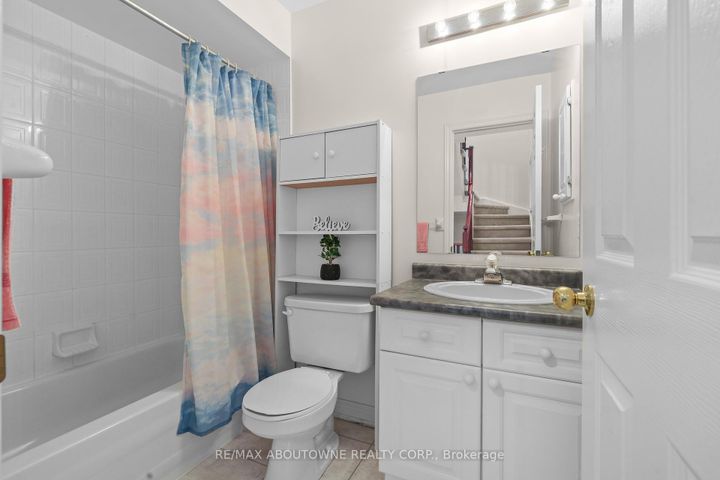 Photo 22 at 148 Littlewood Drive, RO River Oaks, Oakville