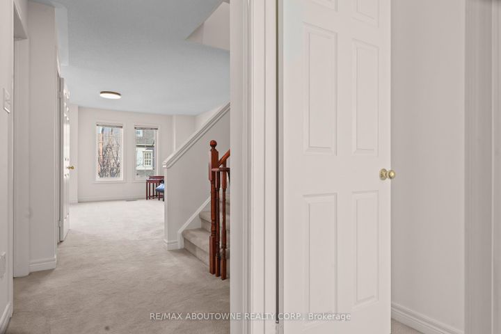 Photo 24 at 148 Littlewood Drive, RO River Oaks, Oakville