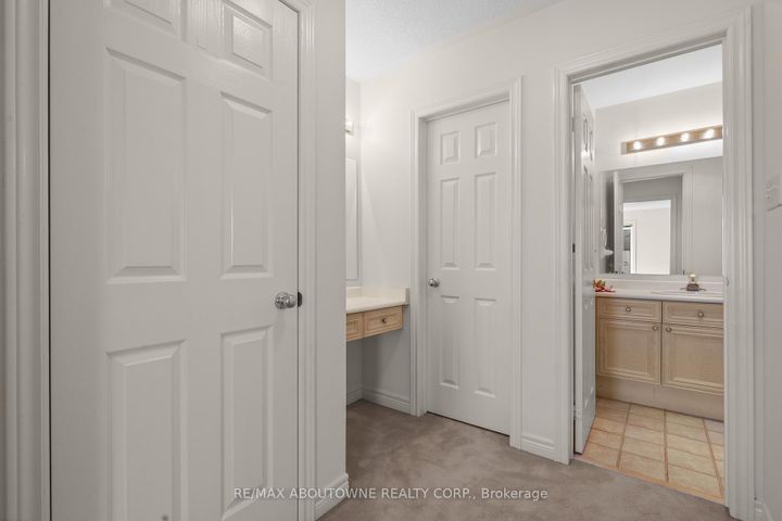 Photo 28 at 148 Littlewood Drive, RO River Oaks, Oakville