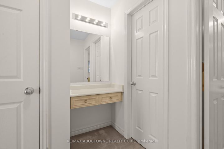 Photo 29 at 148 Littlewood Drive, RO River Oaks, Oakville