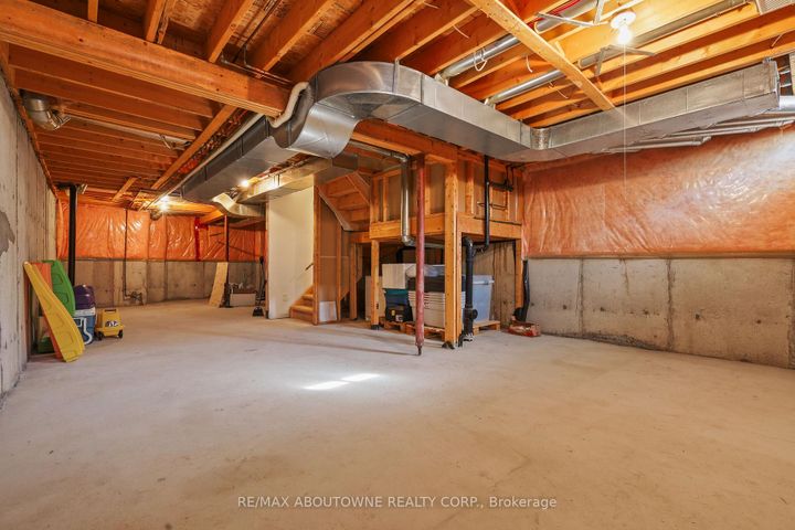 Photo 32 at 148 Littlewood Drive, RO River Oaks, Oakville