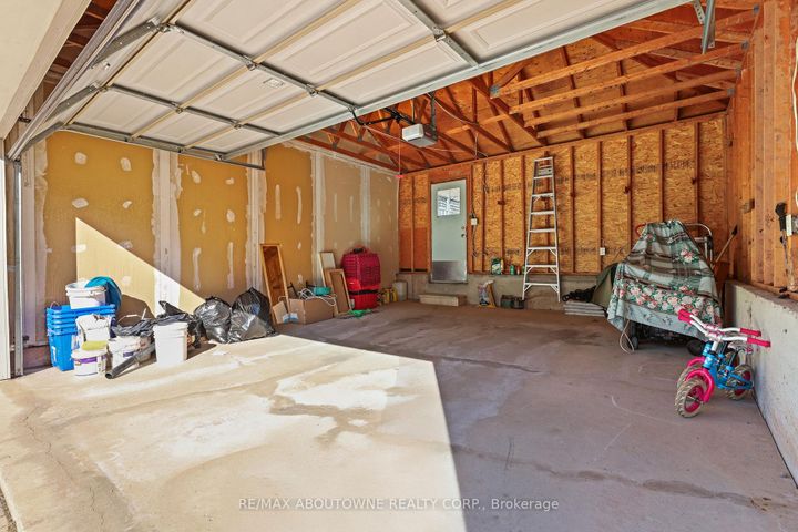 Photo 34 at 148 Littlewood Drive, RO River Oaks, Oakville