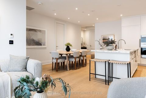 Photo 15 at 501 - 10 Prince Arthur Avenue, Annex, Toronto