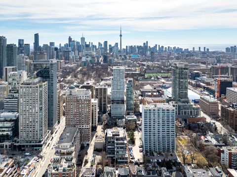 Photo 38 at 501 - 10 Prince Arthur Avenue, Annex, Toronto