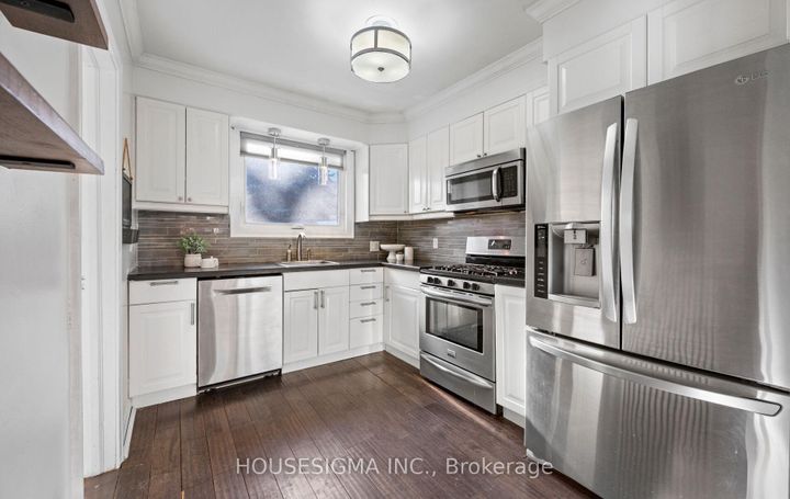 Photo 10 at 4 Parker Avenue, Queensway, Toronto