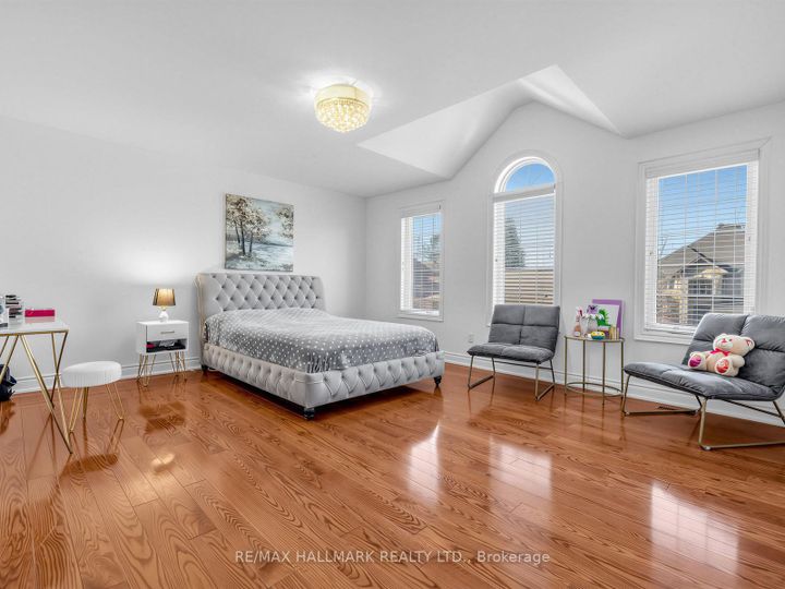 Photo 10 at 69 B Elm Grove Avenue, Oak Ridges, Richmond Hill