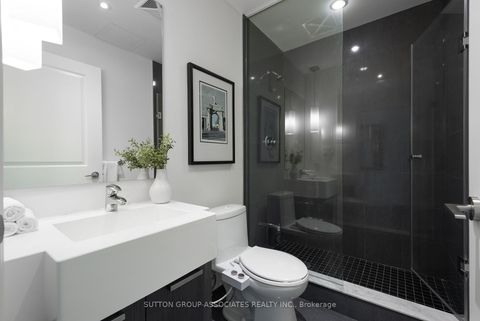 Photo 11 at 3212 - 8 The Esplanade Avenue, Waterfront Communities C8, Toronto