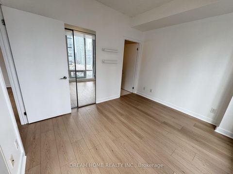 Photo 5 at 1106 - 295 Adelaide Street W, Waterfront Communities C1, Toronto