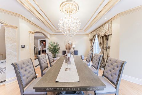 Photo 11 at 171 Lawrie Road, Beverley Glen, Vaughan