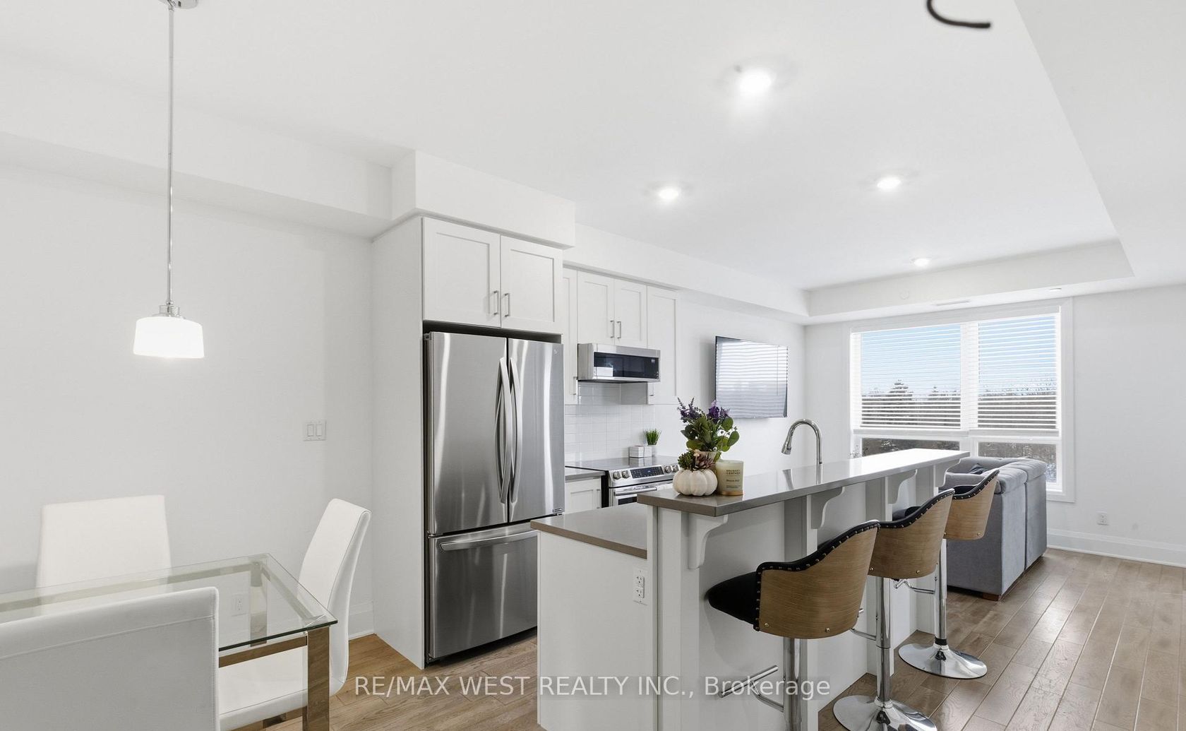 412 - 2 Adam Sellers Street, Cornell, Markham 