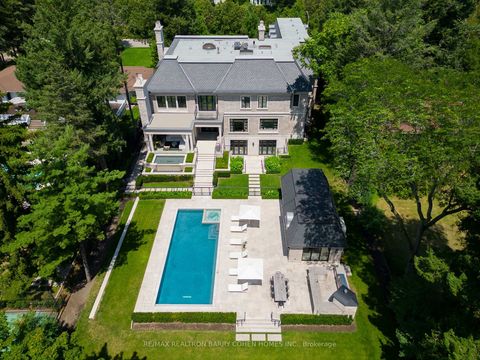 Photo 1 at 19 Country Lane, York Mills, Toronto