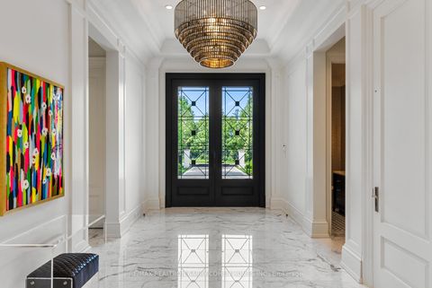 Photo 2 at 19 Country Lane, York Mills, Toronto