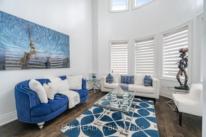 Photo 5 at 190 Torrey Pines Road, Kleinburg, Vaughan