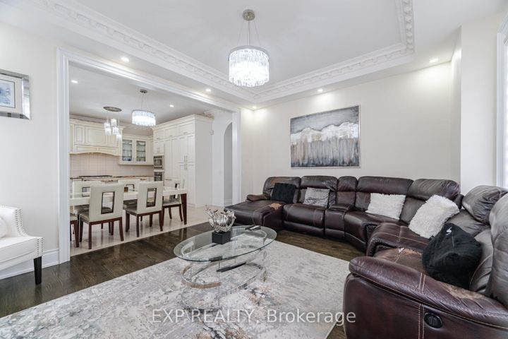 Photo 16 at 190 Torrey Pines Road, Kleinburg, Vaughan