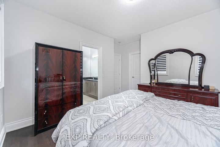 Photo 30 at 190 Torrey Pines Road, Kleinburg, Vaughan