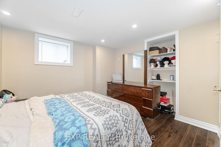 Photo 41 at 190 Torrey Pines Road, Kleinburg, Vaughan