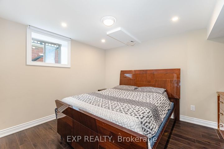 Photo 43 at 190 Torrey Pines Road, Kleinburg, Vaughan