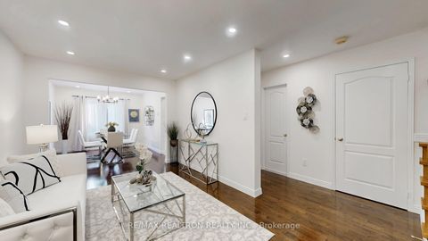 Photo 5 at 75 Rose Branch Drive, Devonsleigh, Richmond Hill