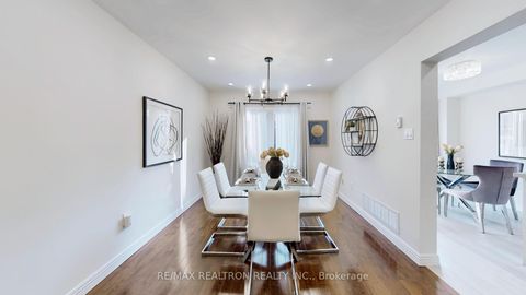 Photo 12 at 75 Rose Branch Drive, Devonsleigh, Richmond Hill