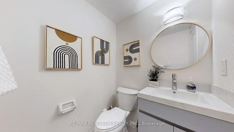 Photo 19 at 75 Rose Branch Drive, Devonsleigh, Richmond Hill