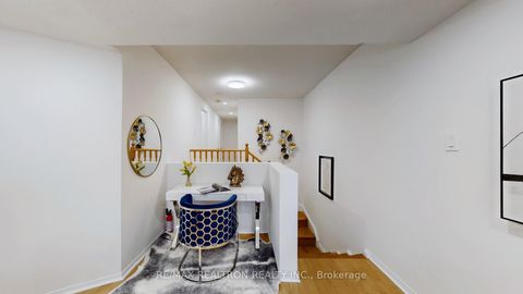 Photo 21 at 75 Rose Branch Drive, Devonsleigh, Richmond Hill