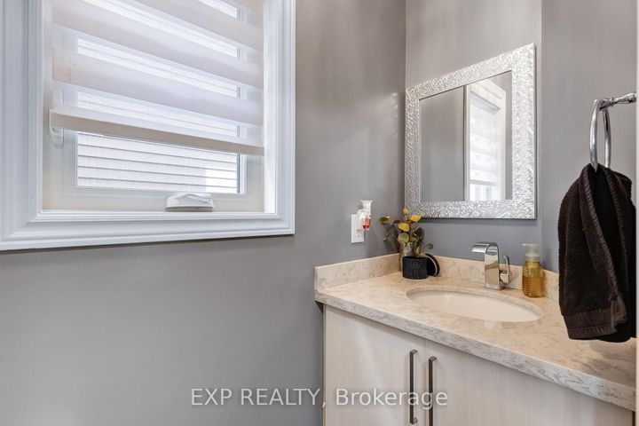 Photo 17 at 688 Dunn Avenue, Parkview, Hamilton