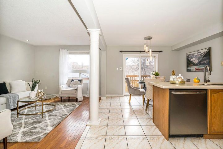 Photo 3 at 1636 Sarasota Crescent, Samac, Oshawa