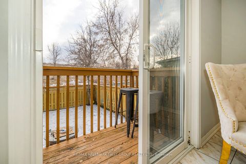 Photo 15 at 1636 Sarasota Crescent, Samac, Oshawa